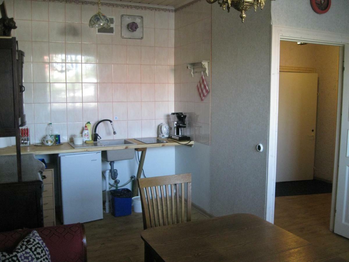 Private Apartment In Tallin Экстерьер фото
